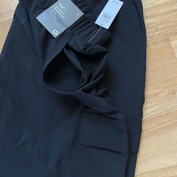 NWT GapFit Women’s L Black Runaround Parachute Cargo Pull-On Baggy Pants Stretch - Picture 8 of 16
